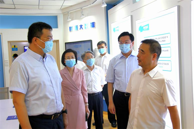 副省长高涛莅临Galaxy银河国际信息视察调研